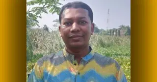 গান গেয়ে ভাইরাল ঢাবি শিক্ষককে একাডেমিক কার্যক্রম থেকে অব্যাহতি